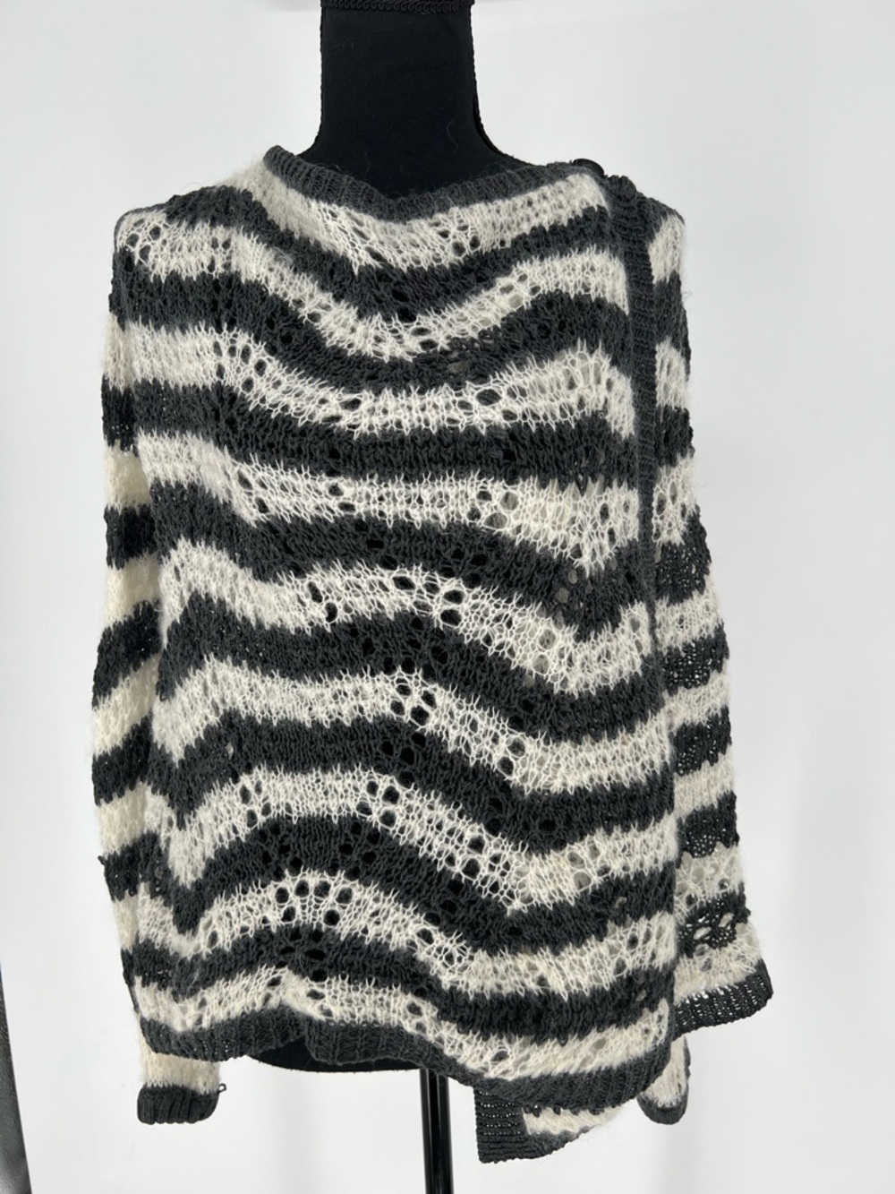 ANTHROPOLOGIE GUINEVERE Open-Knit Striped Black and White WOOL‎ BLEND Sweater